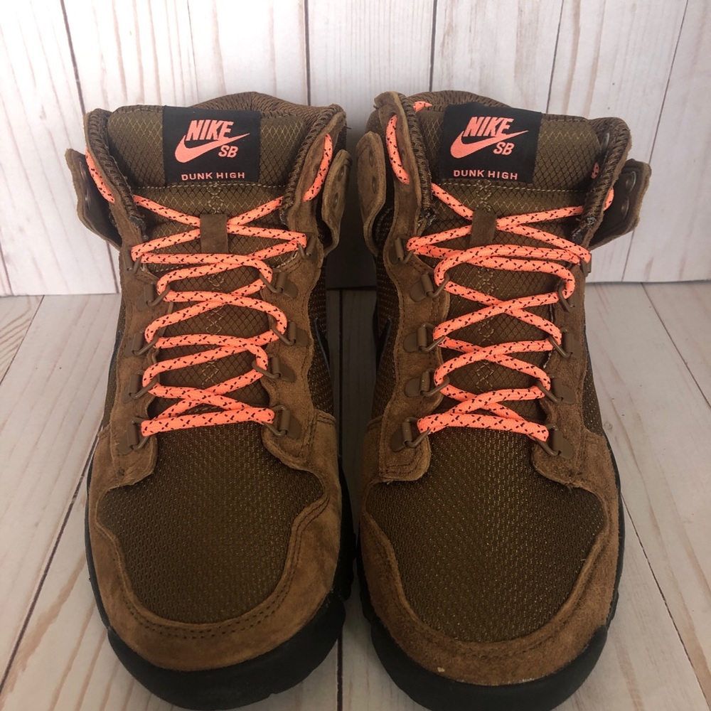 Men’s Nike SB Dunk High Boots 536182-203 size 8 - Picture 2 of 6